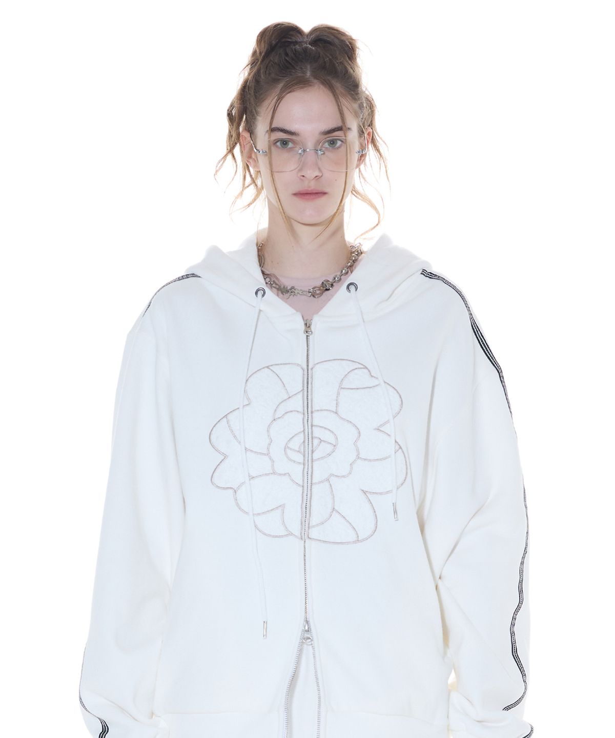 라티젠(LARTIGENT) L14 ROSE HOOD ZIP-UP(WHITE)
