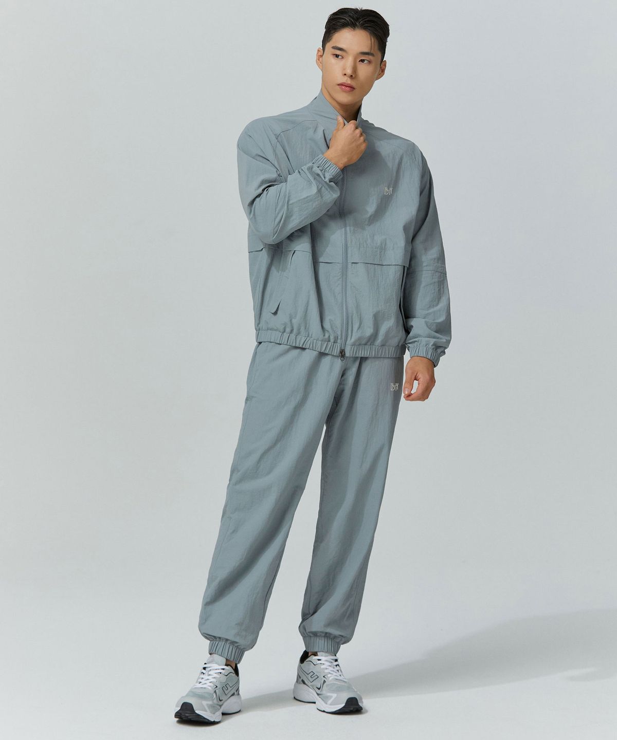 블랙몬스터핏(BLACK MONSTER FIT) 타스란 윈드 브레이커 셋업 (2color)
