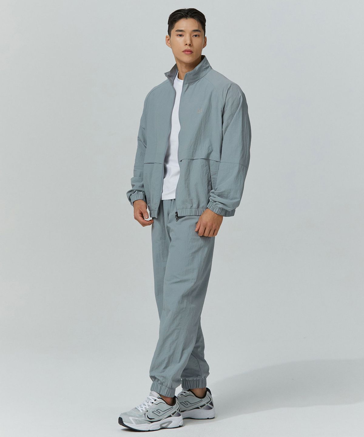 블랙몬스터핏(BLACK MONSTER FIT) 타스란 윈드 브레이커 셋업 (2color)