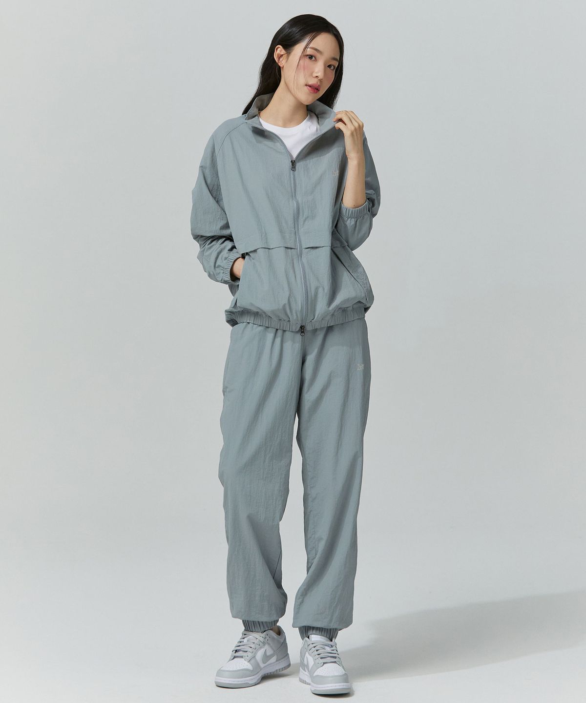 블랙몬스터핏(BLACK MONSTER FIT) 타스란 윈드 브레이커 셋업 (2color)