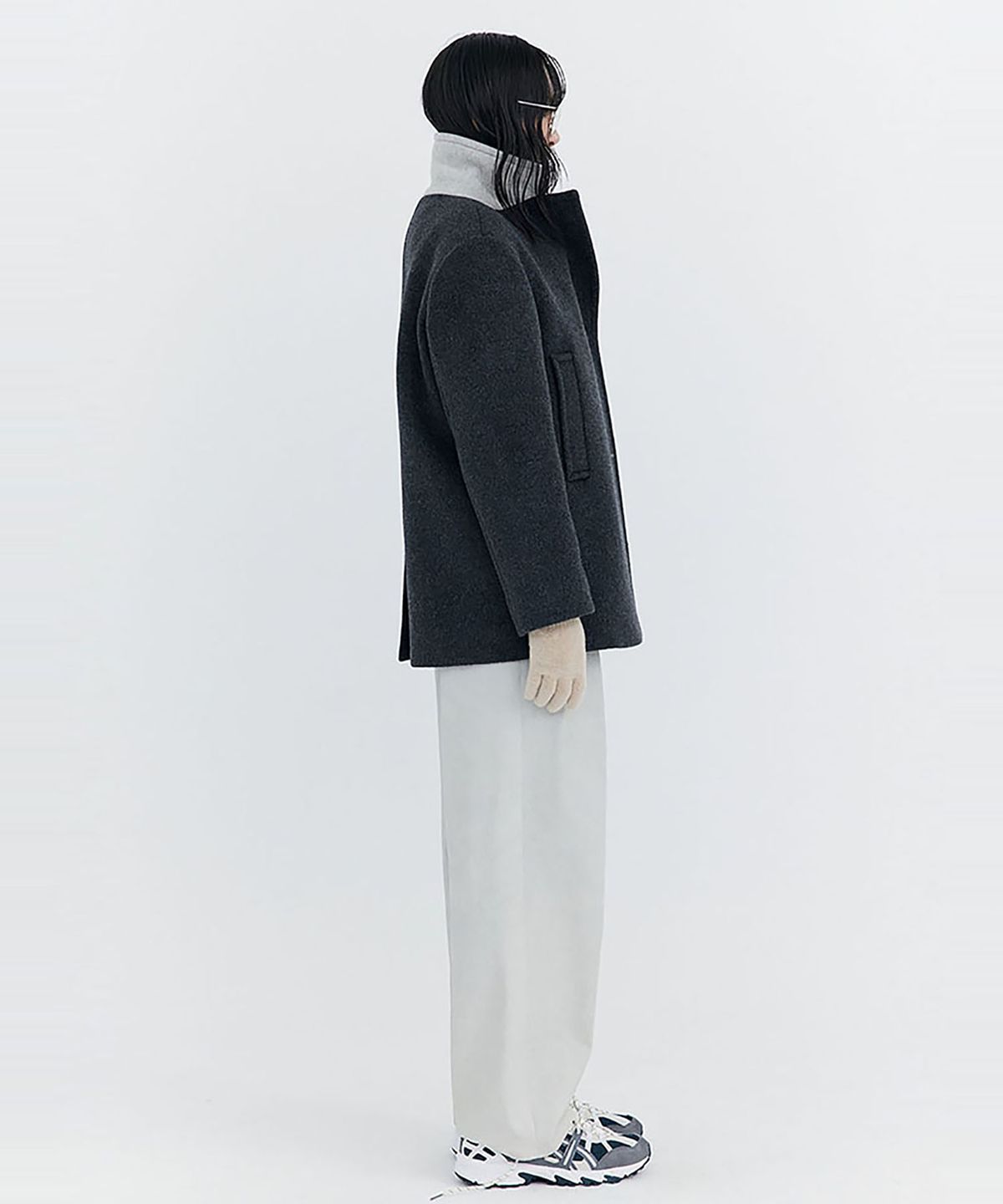 분더캄머(WNDERKAMMER) Wool Half Coat_Charcoal (울 하프 코트_차콜)