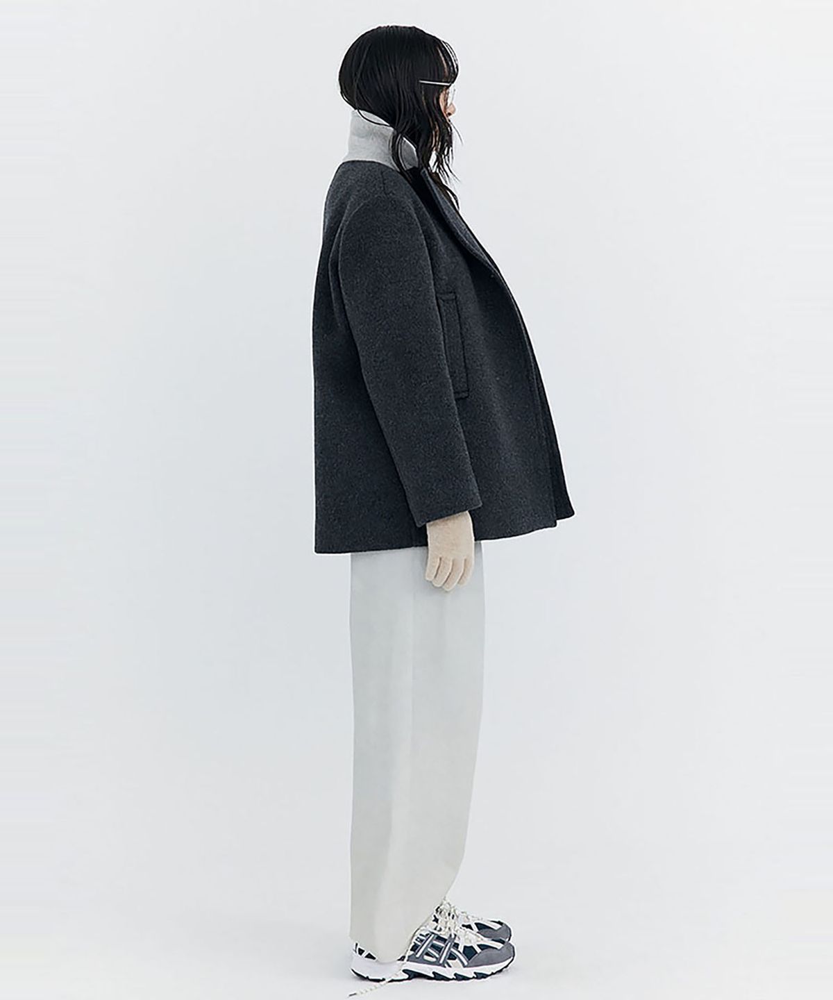 분더캄머(WNDERKAMMER) Wool Half Coat_Charcoal (울 하프 코트_차콜)