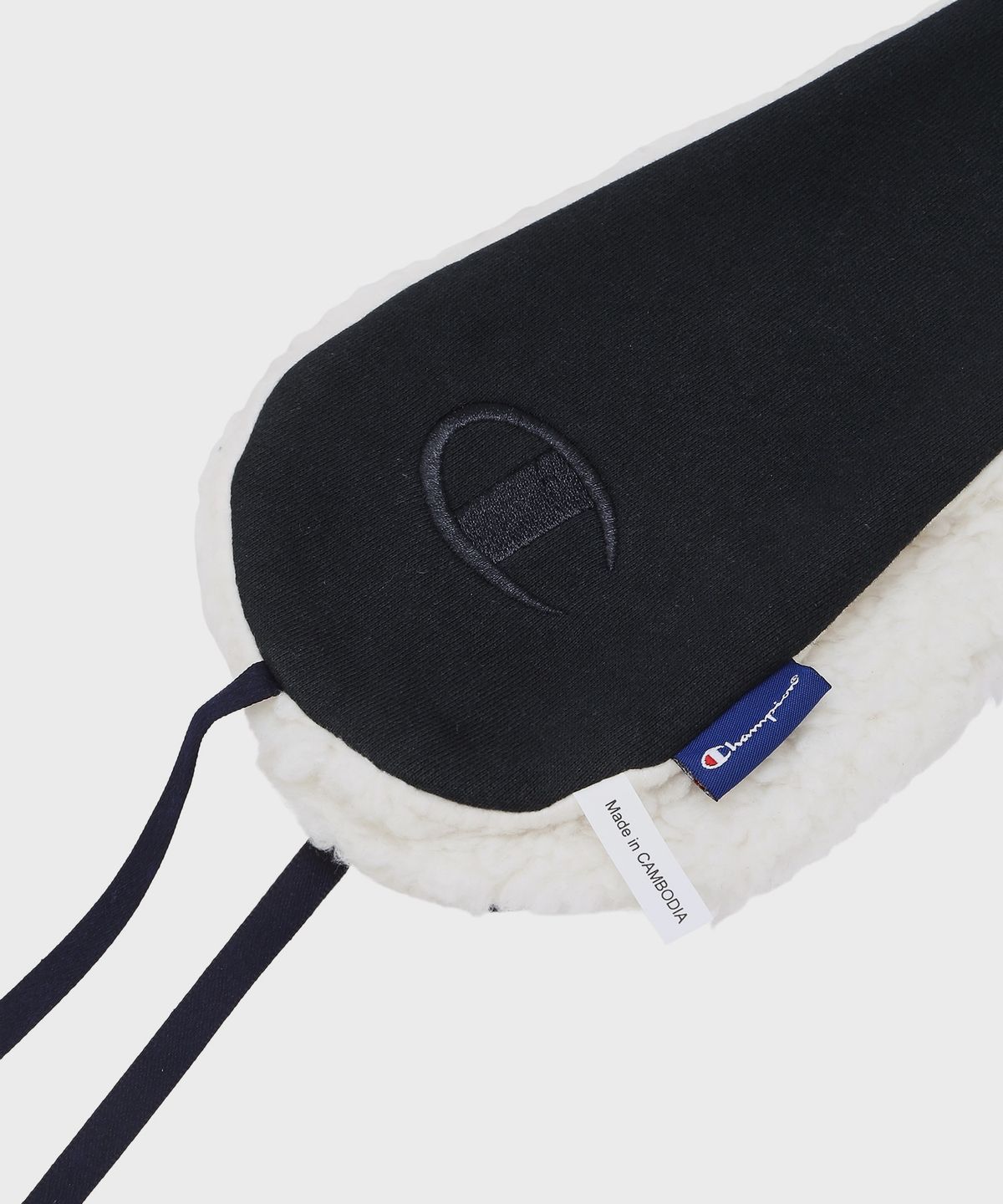 챔피온(CHAMPION) C로고 자수 이어머프 Normal Navy
