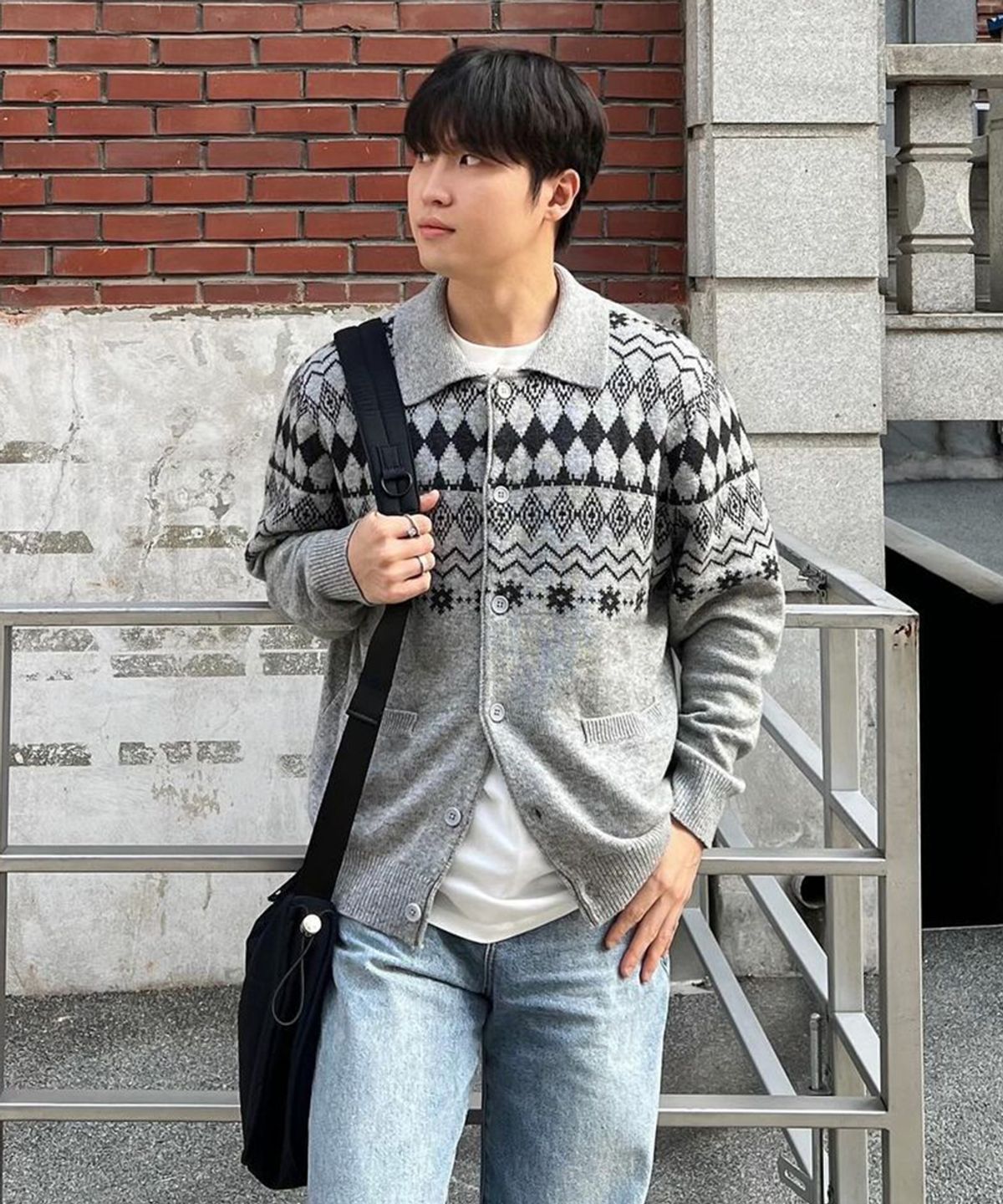 인템포무드(INTEMPOMOOD) 노르딕 버튼 카라 카디건_그레이