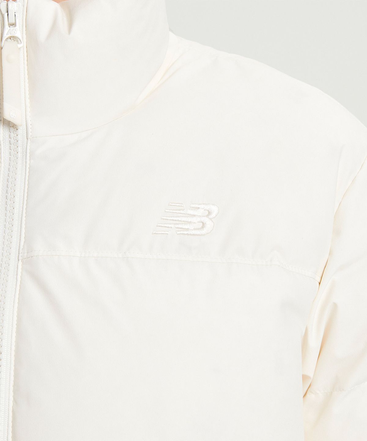 뉴발란스(NEW BALANCE) NBNPE4W102 / WOMEN 액티브 숏 구스다운 (6컬러)