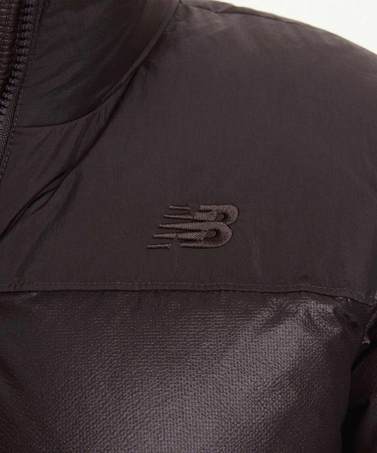 뉴발란스(NEW BALANCE) NBNPE4W102 / WOMEN 액티브 숏 구스다운 (6컬러)