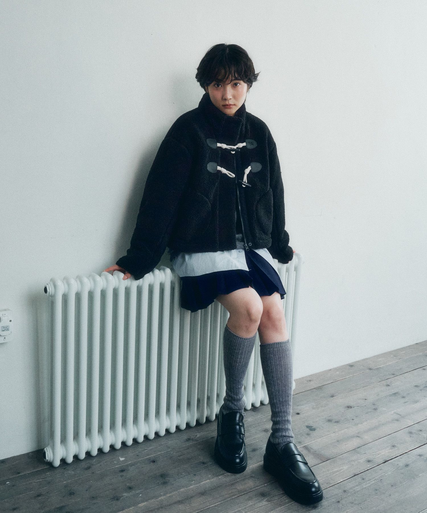 MUSINSA | Codegraphy (Women) Duffle Short Fleece Jumper_Black