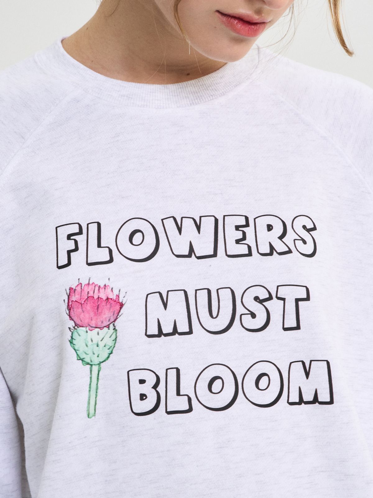 쏘리, 투 머치 러브(SORRY, TOO MUCH LOVE) Flowers Must Boom Sweatshirt_Melange