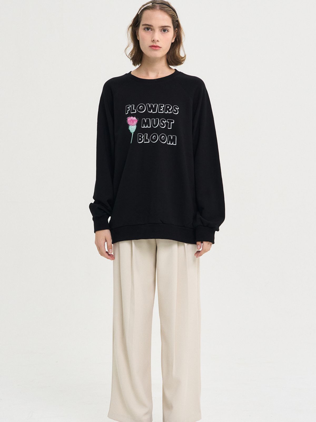 쏘리, 투 머치 러브(SORRY, TOO MUCH LOVE) Flowers Must Boom Sweatshirt_Black