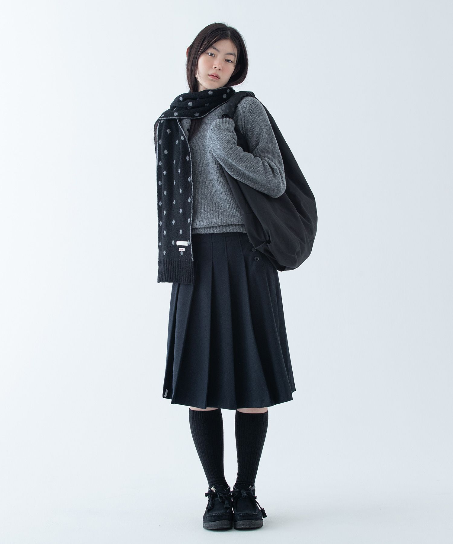 【OHESHIO】24fw DOT PADDING BAG リバーシブル MUSINSA公式 | OHESHIO DOT PADDING BAG, BLACK