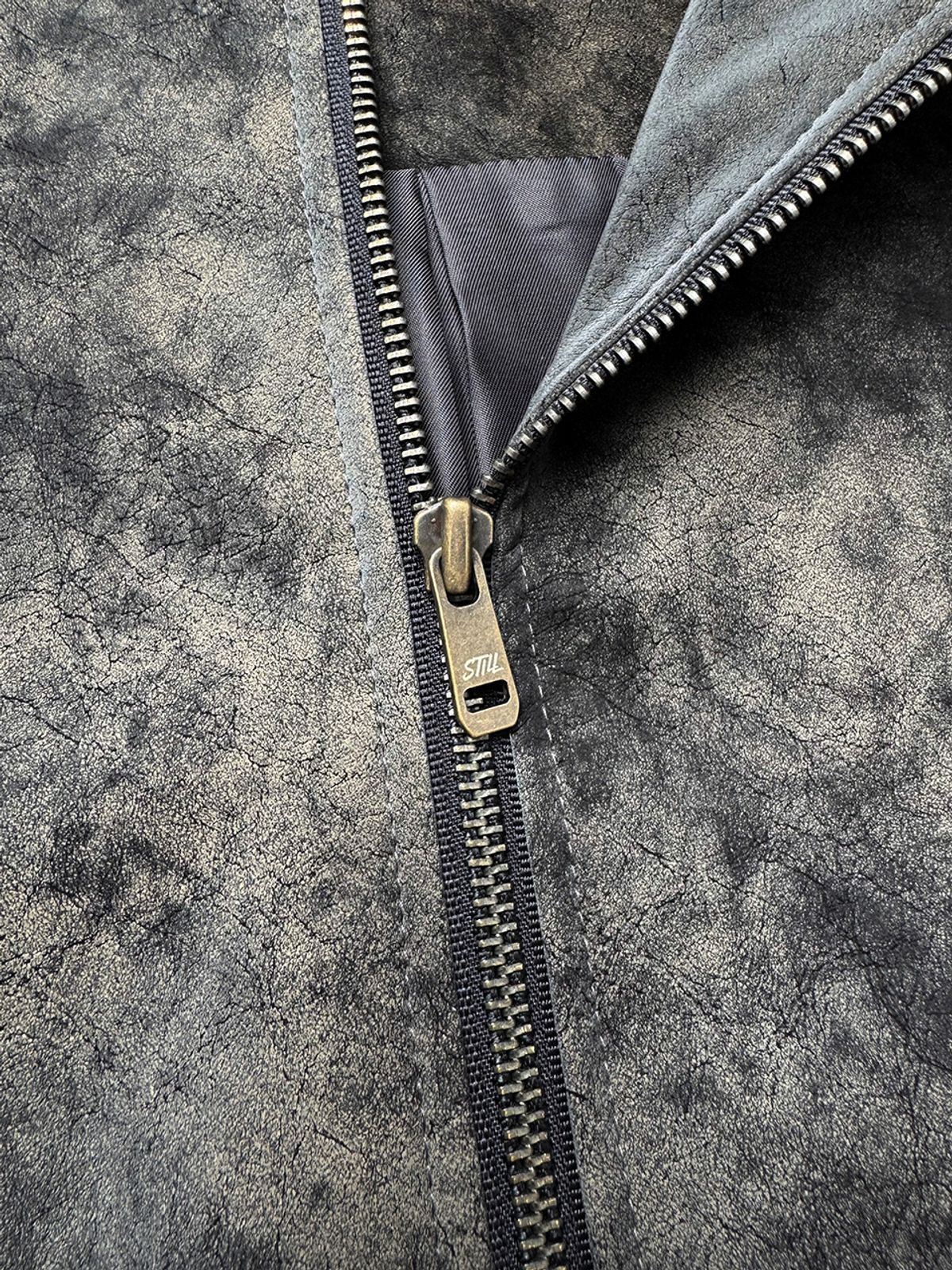 스틸레써디(STILLLETHARDY) CLOUDY LEATHER HOOD JACKET