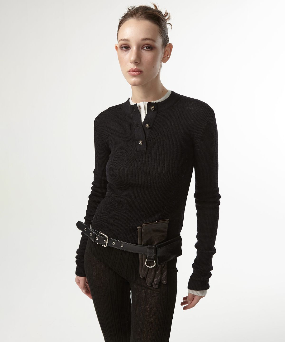 이안조(EAN JO) WOOL BUTTON UP RIBBED KNIT (BLACK)