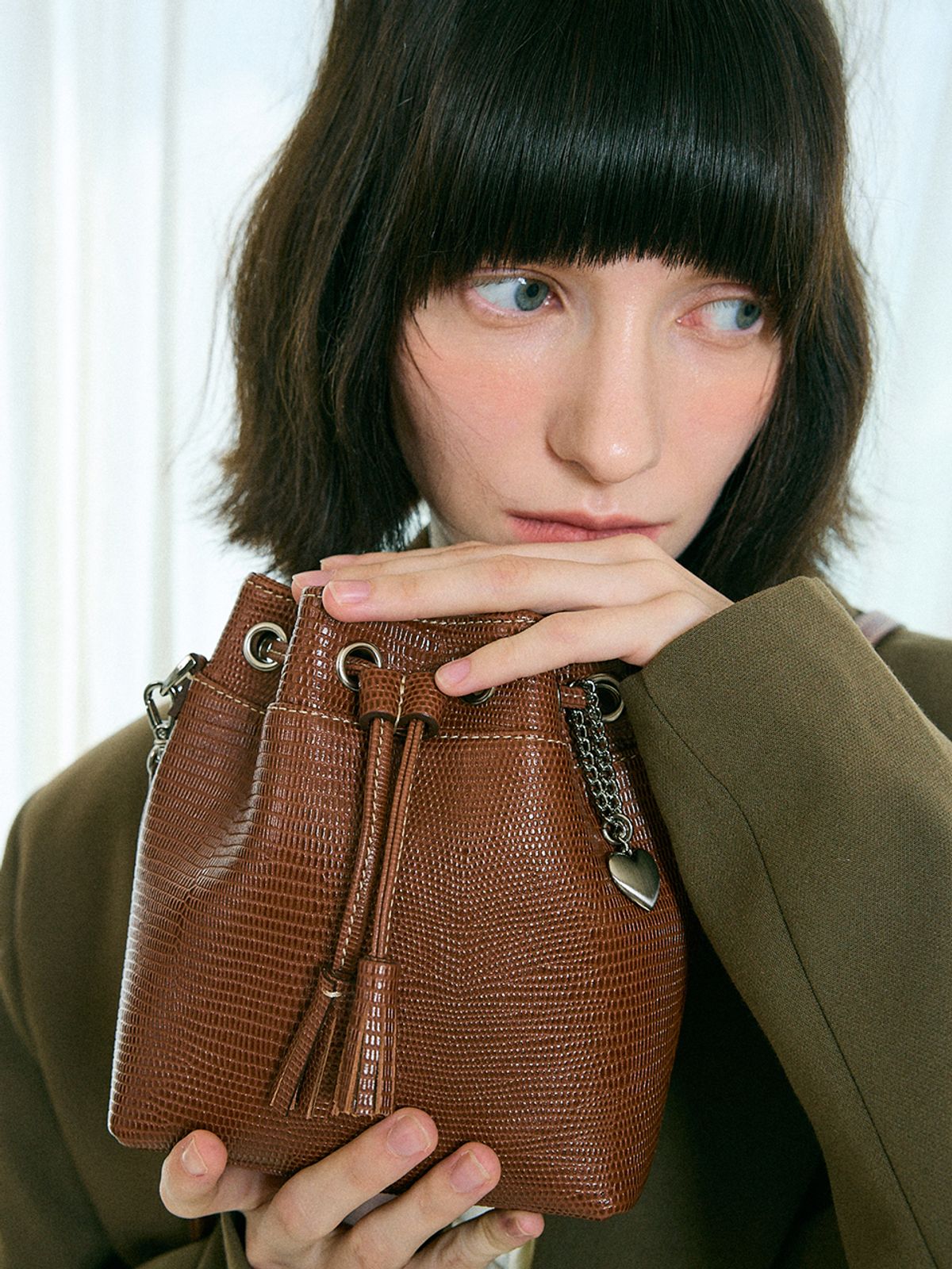 셀레디프(CELEDIFF) rawed small saddle bag_dark brown