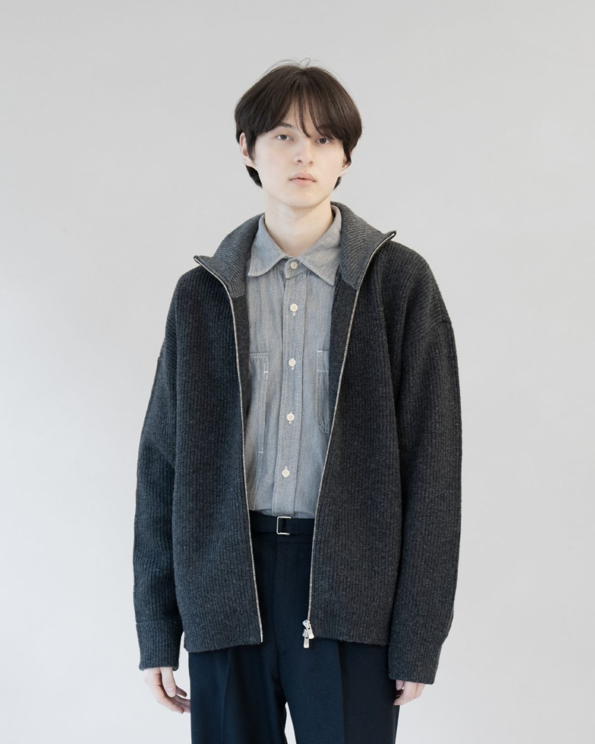 아스트레이(ASTLAY) Excella Lambswool Knit zip-up (Charcoal /M.Gray)