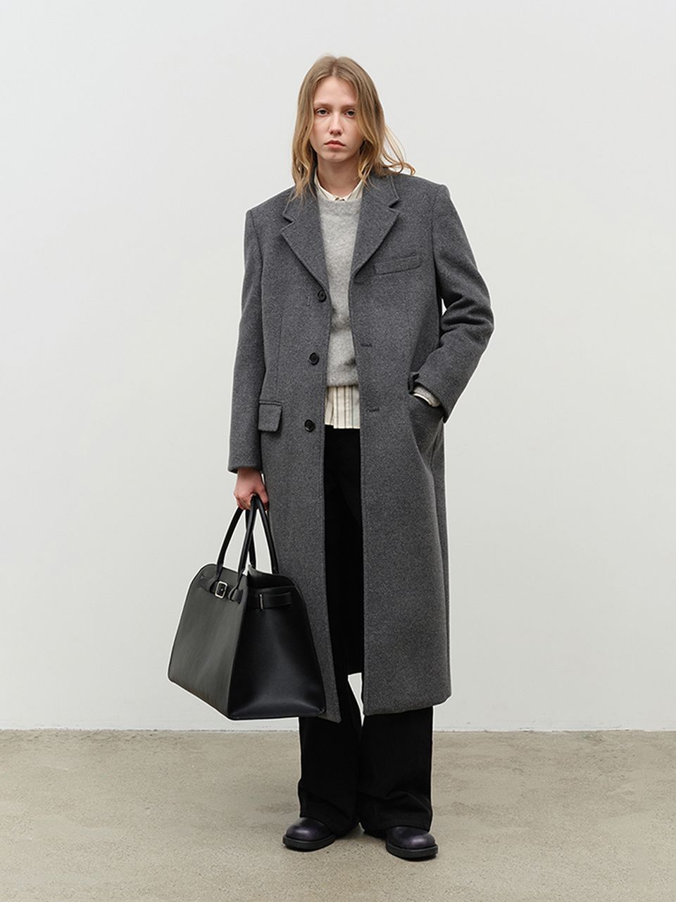 MUSINSA公式 | DUNST FOR WOMEN BUCKLE LEATHER LARGE TOTE BAG
