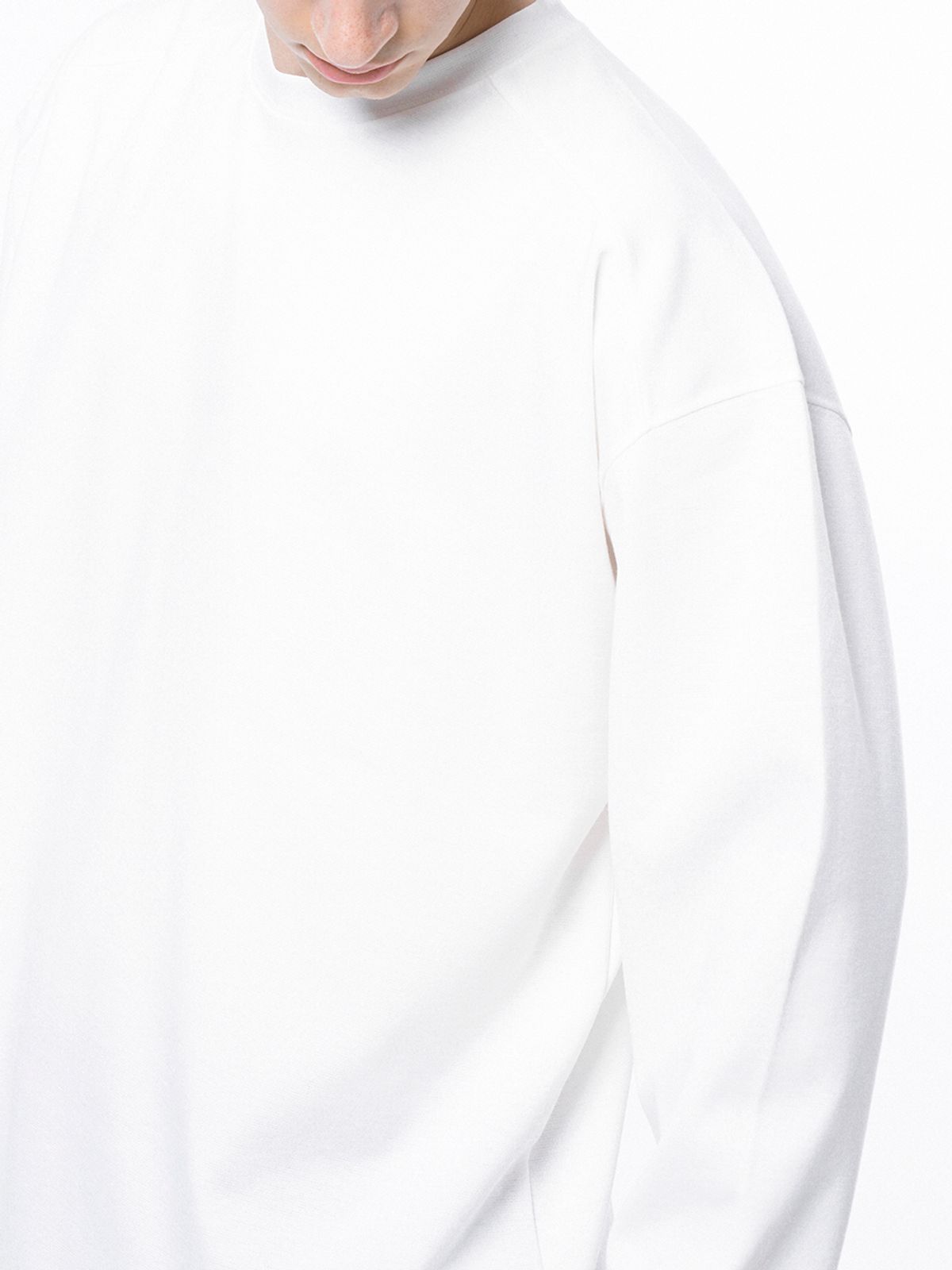 챈세스노이(CHANCE'S NOI) Ponte Slit Long-sleeved - White /M243TP02WH