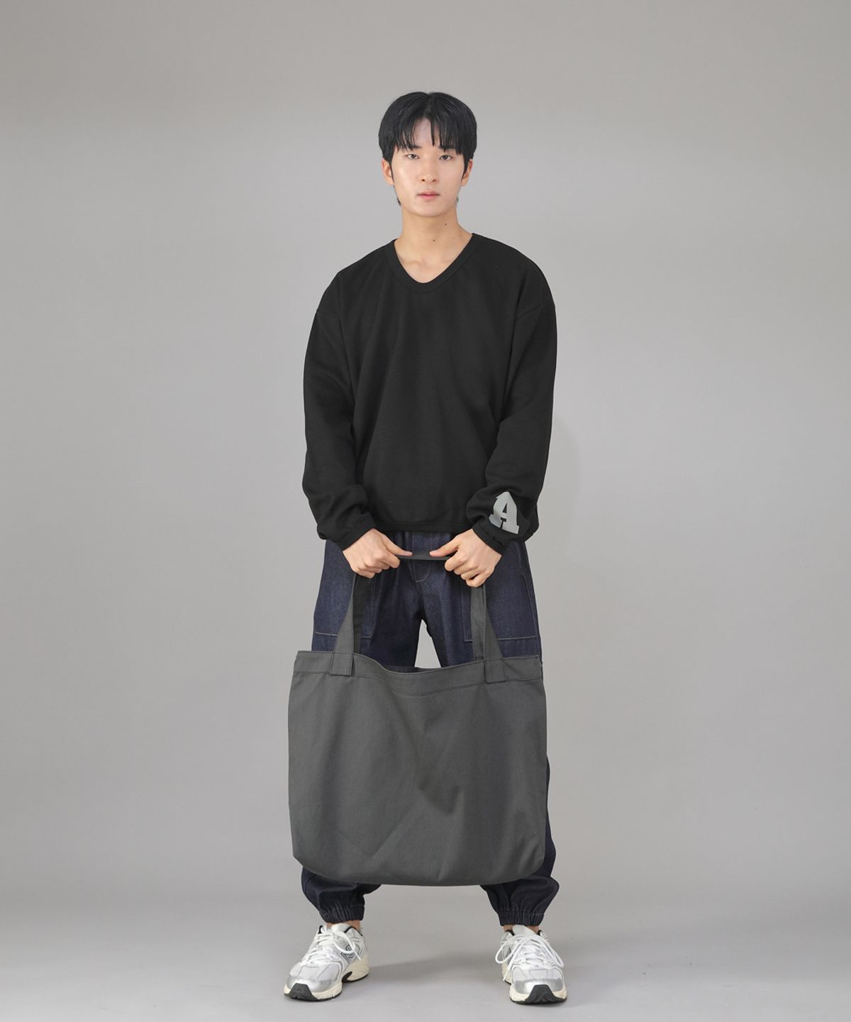 세인트크루(SAINTCREW) 메가 빅사이즈 솔리드 에코백 MSE-140 다크그레이 BKS