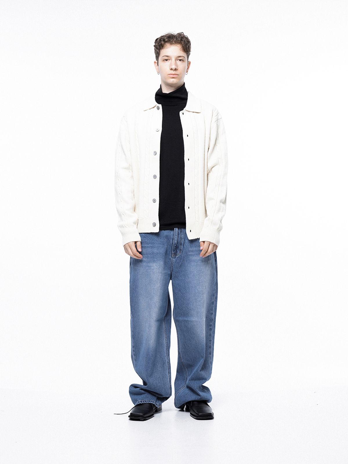 챈세스노이(CHANCE'S NOI) Dense Cable Collar-neck Cardigan - Ivory /M243OT02IV