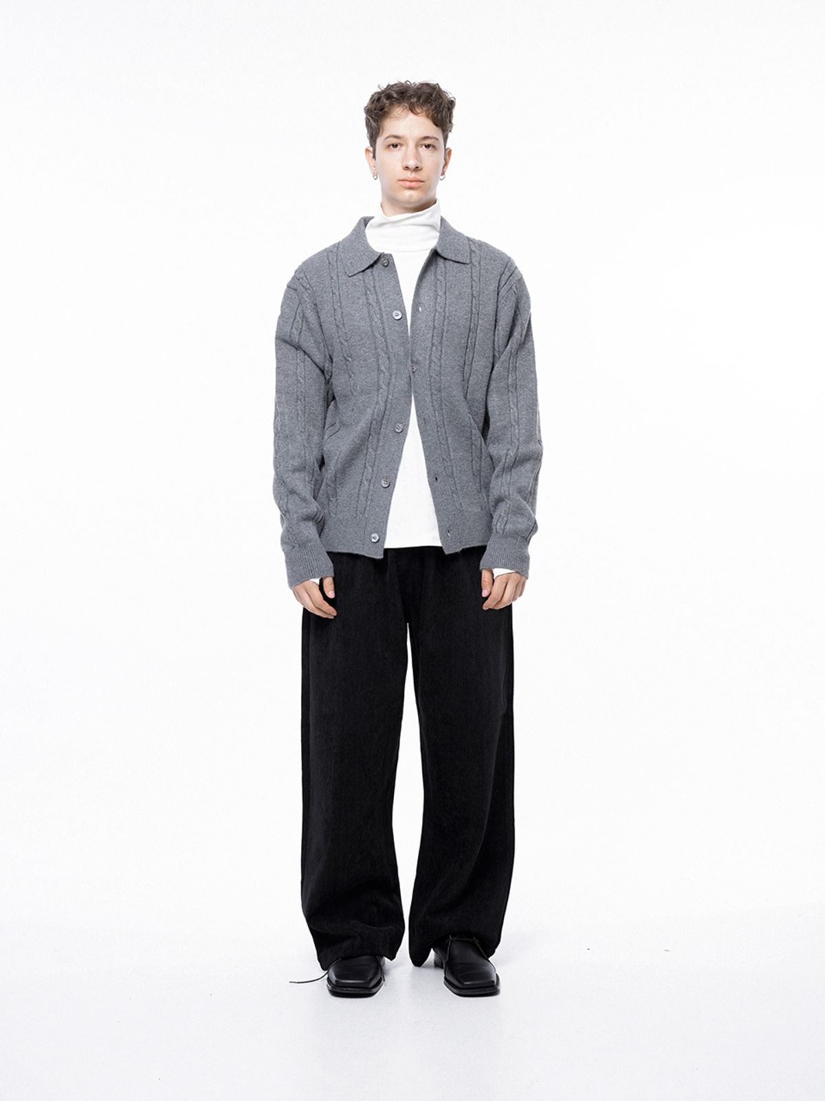 챈세스노이(CHANCE'S NOI) Dense Cable Collar-neck Cardigan - Gray /M243OT02GR