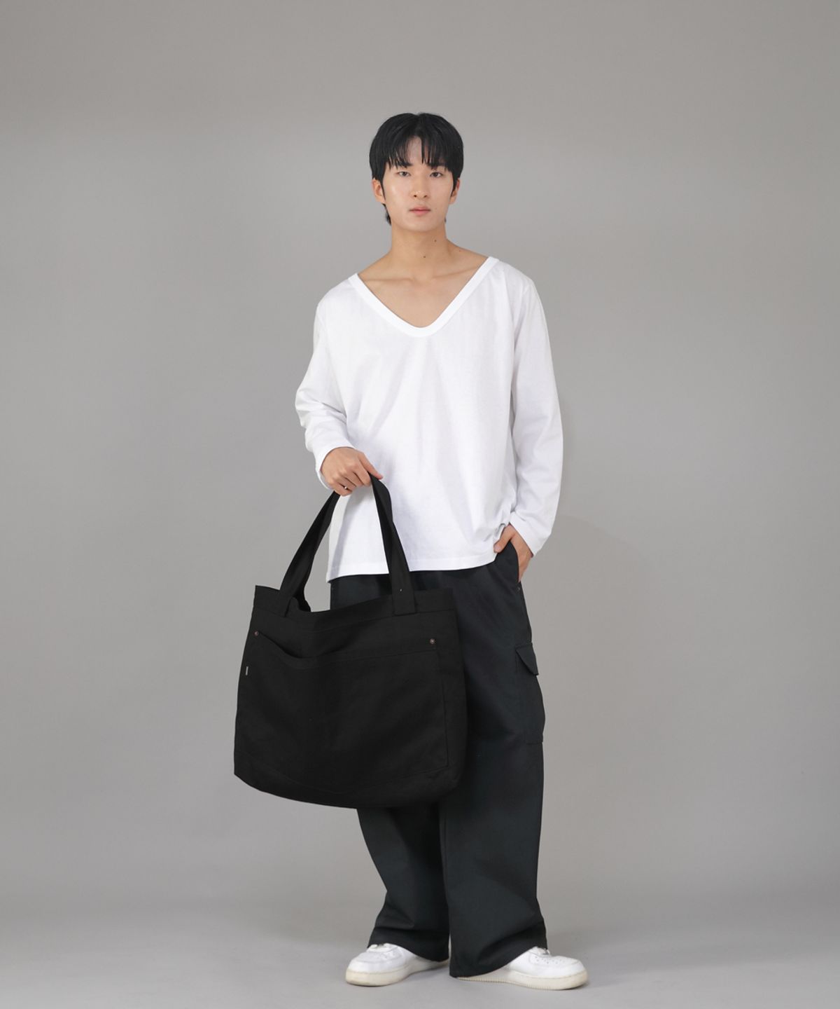세인트크루(SAINTCREW) 메가 빅사이즈 펜타곤 에코백 MBE-141 블랙 BKS