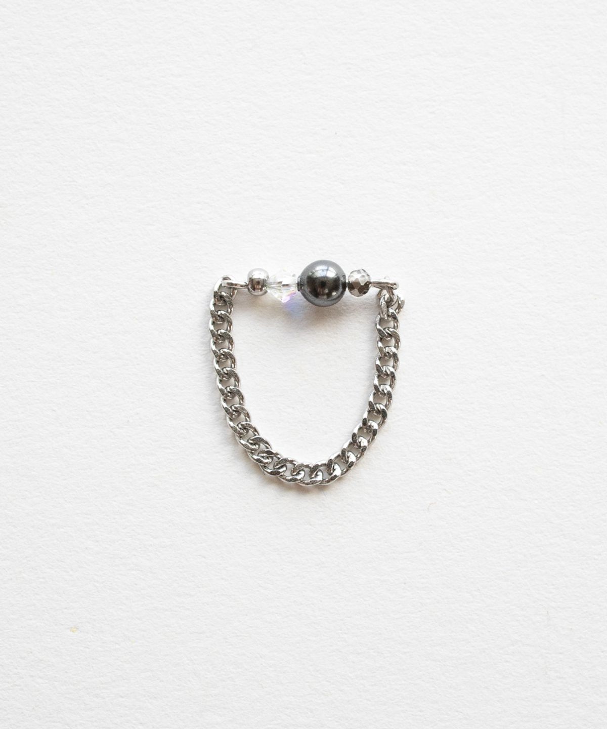 메리모티브(MERRYMOTIVE) Black pearl and crystal chain ring