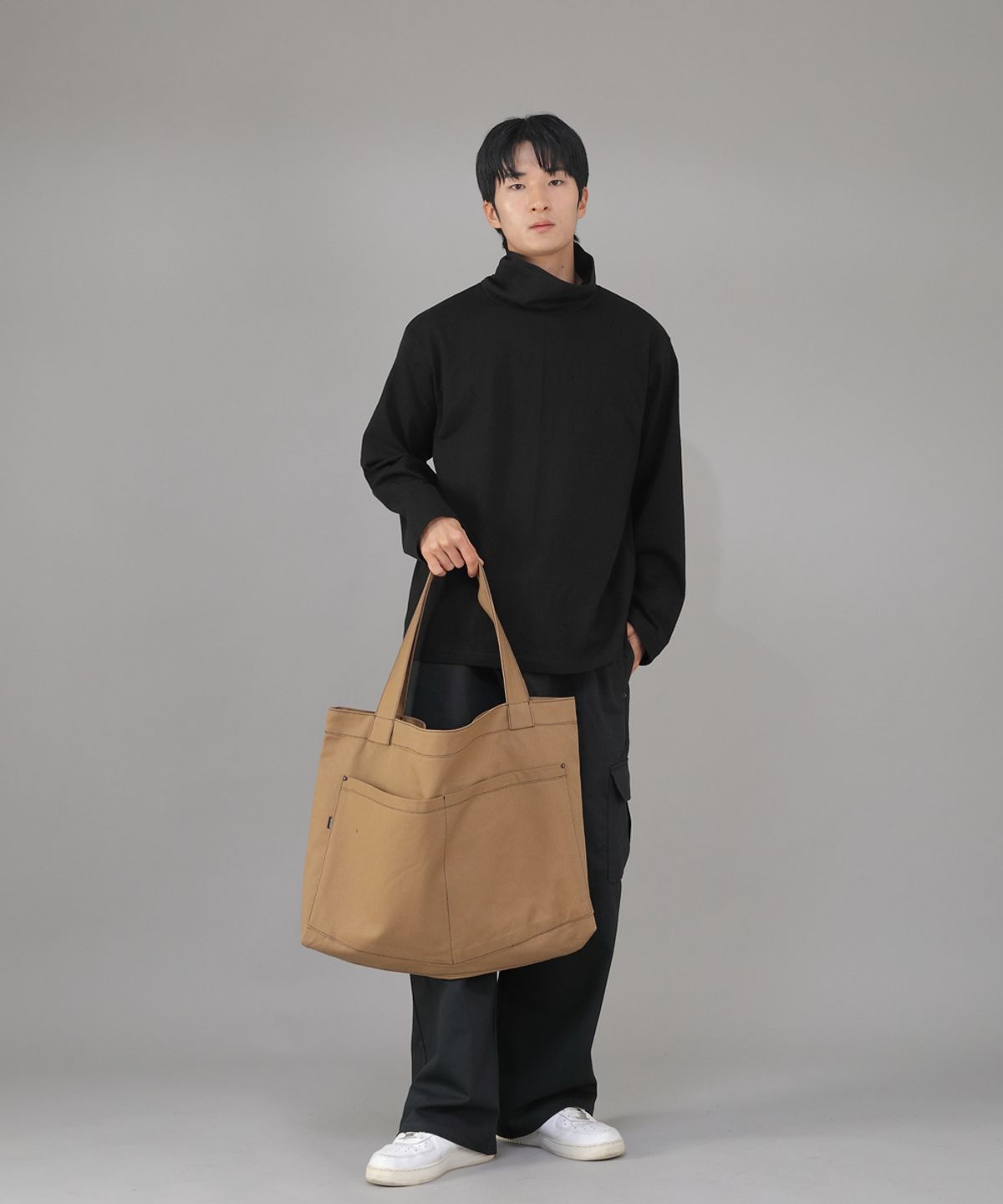 세인트크루(SAINTCREW) 메가 빅사이즈 펜타곤 에코백 MBE-141 카멜 BKS