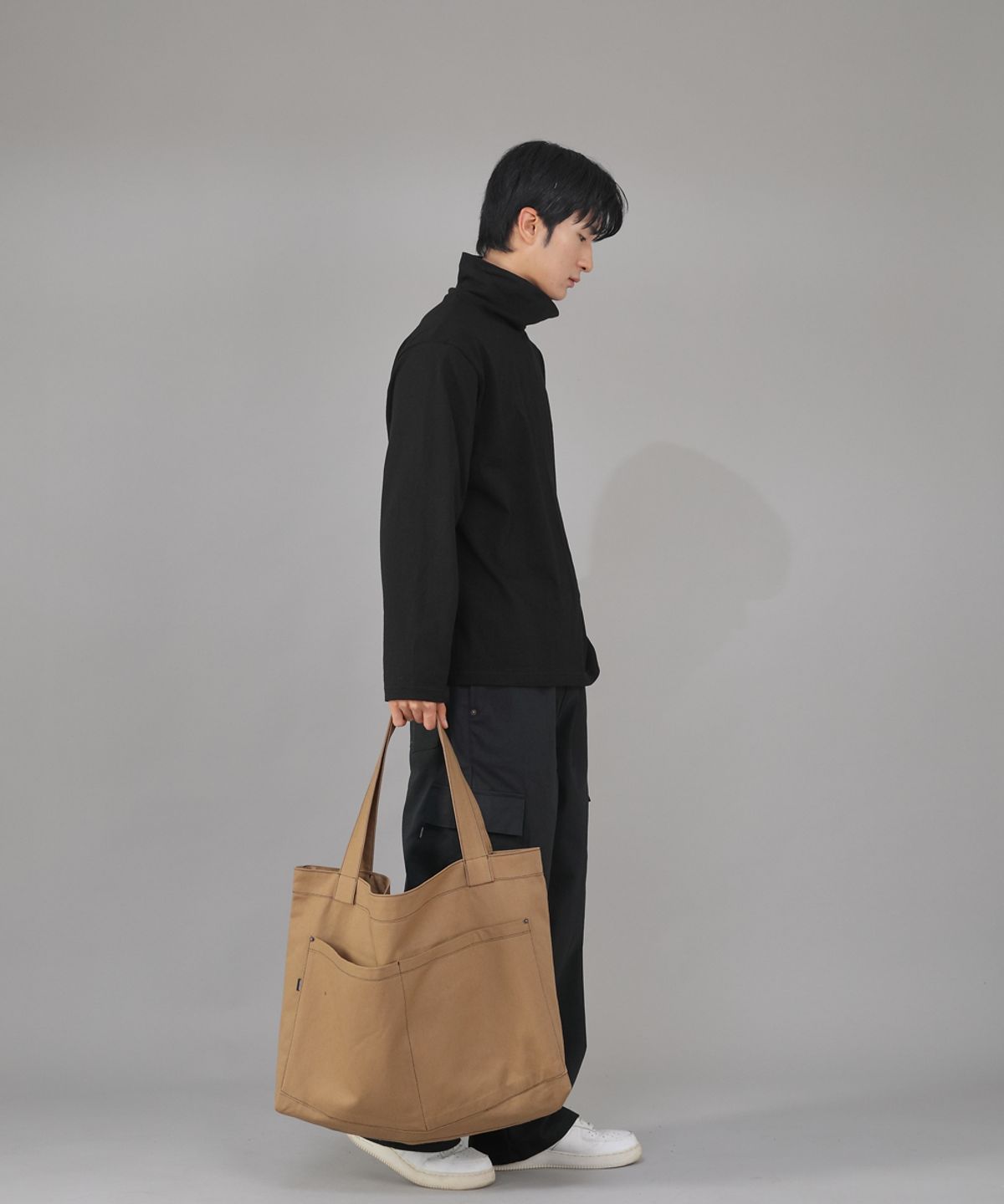 세인트크루(SAINTCREW) 메가 빅사이즈 펜타곤 에코백 MBE-141 카멜 BKS