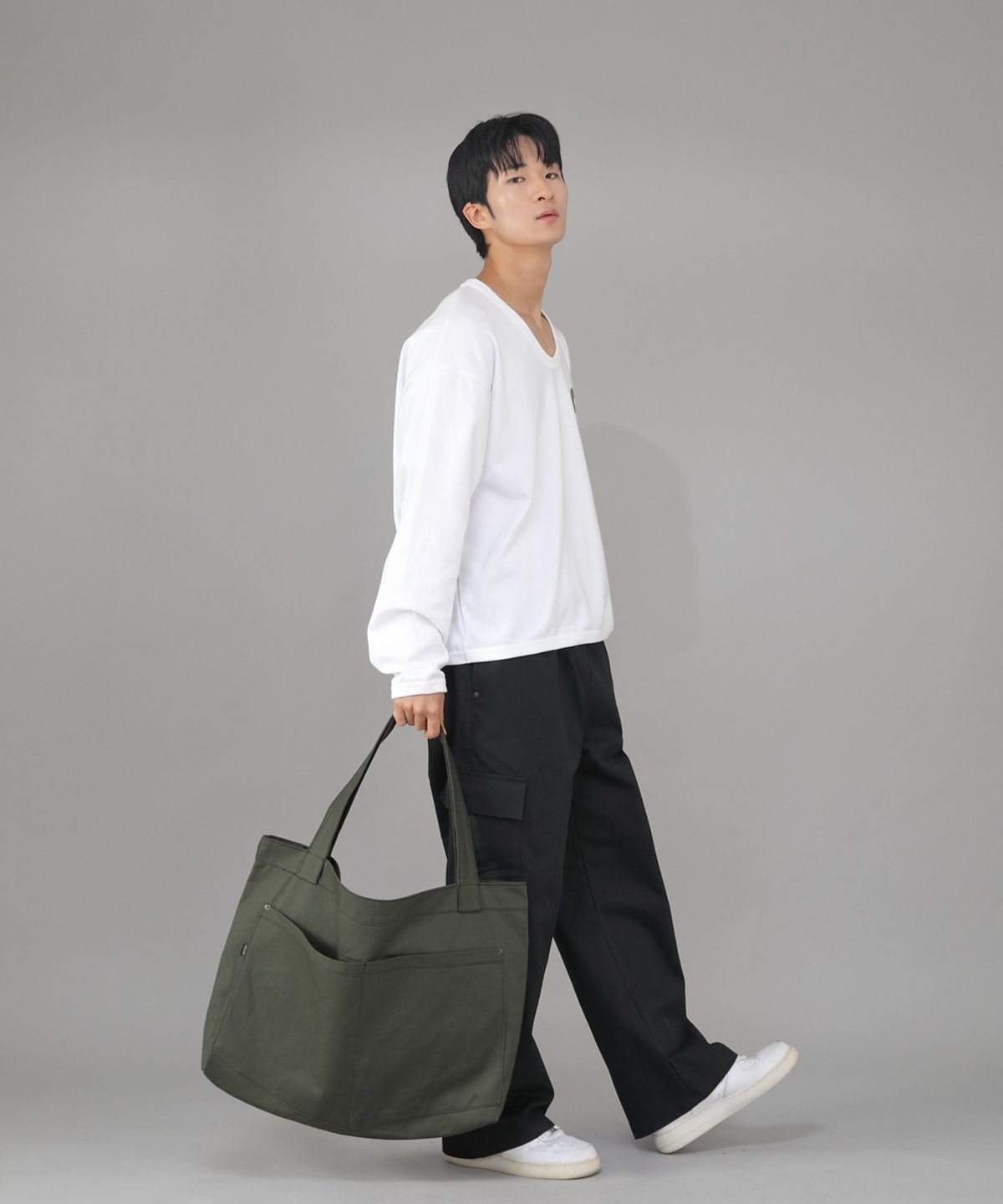 세인트크루(SAINTCREW) 메가 빅사이즈 펜타곤 에코백 MBE-141 카키 BKS
