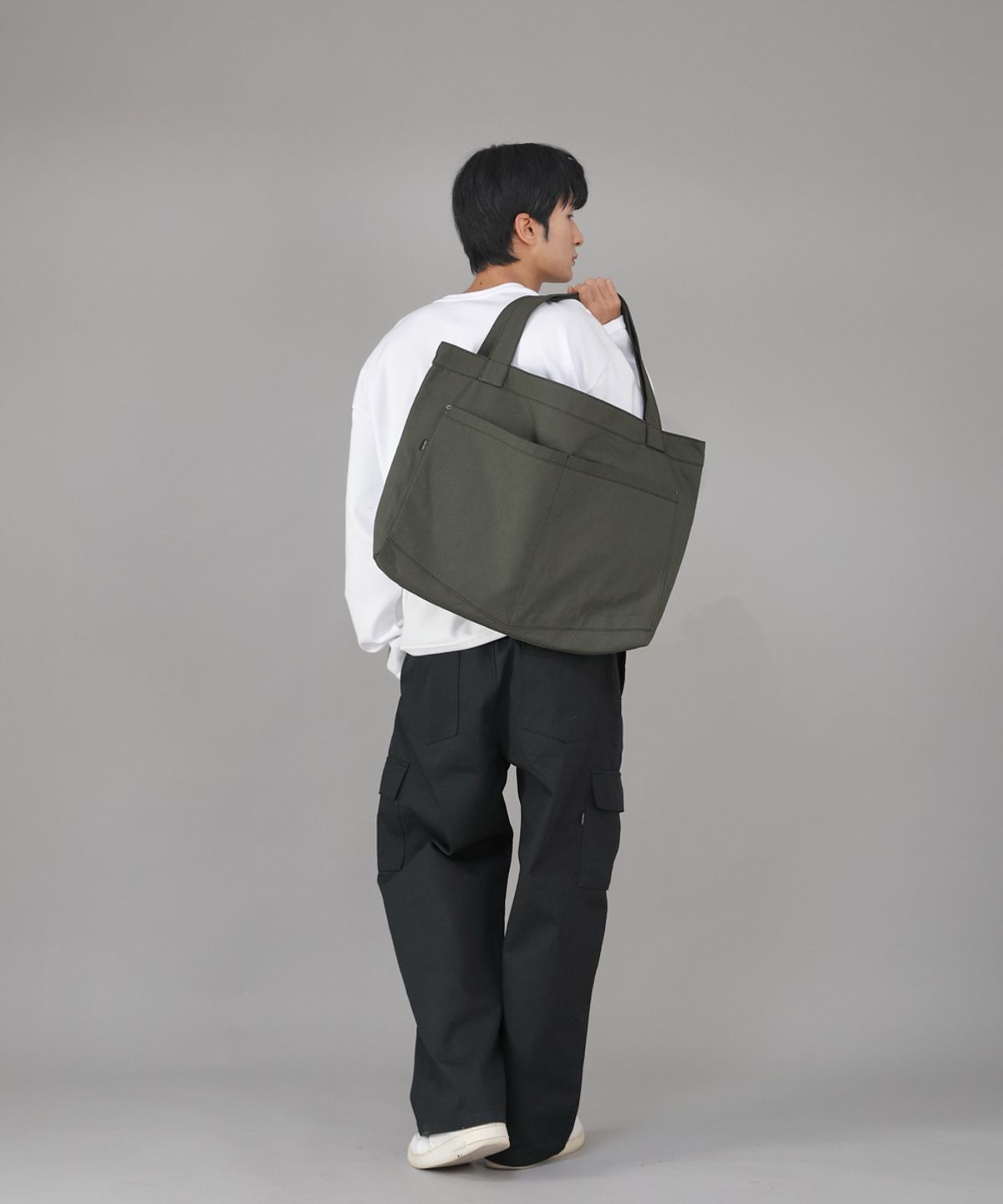 세인트크루(SAINTCREW) 메가 빅사이즈 펜타곤 에코백 MBE-141 카키 BKS