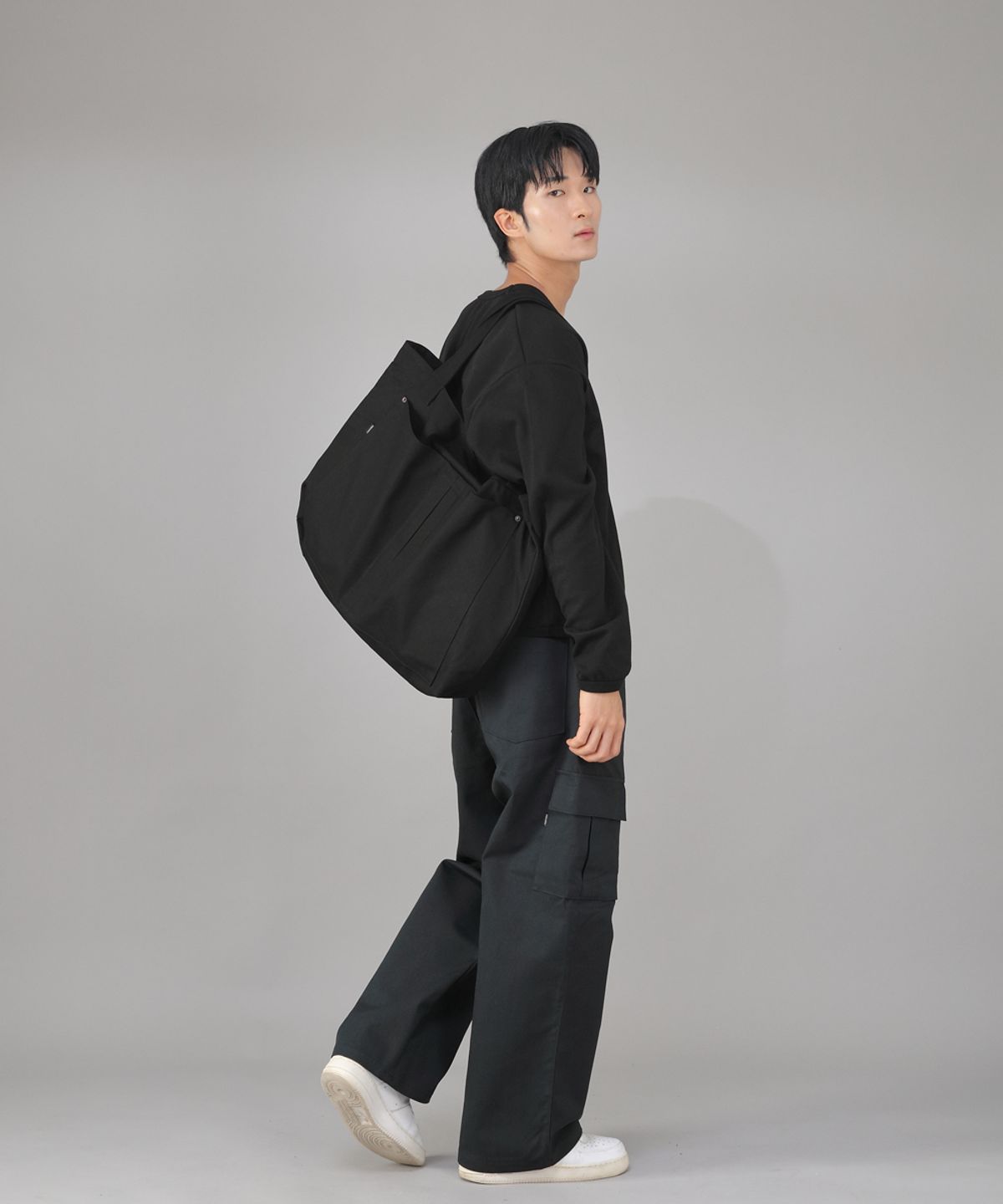 세인트크루(SAINTCREW) 메가 빅사이즈 카고 에코백 MCE-142 블랙 BKS