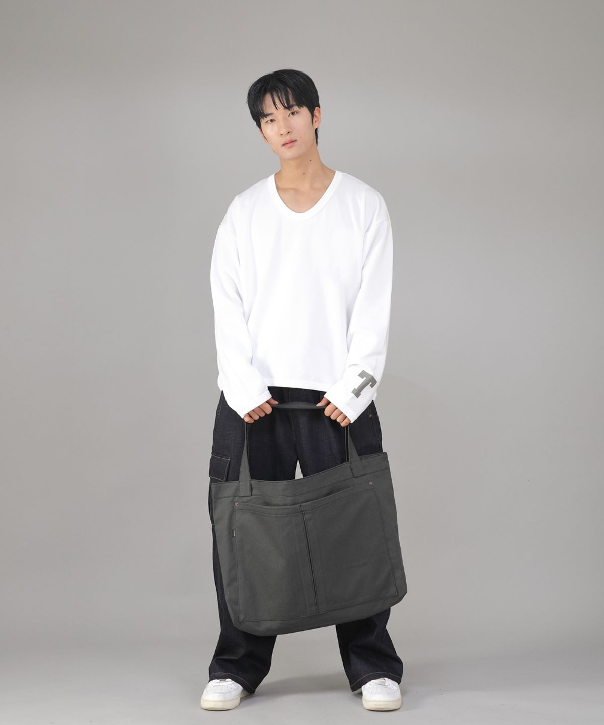 세인트크루(SAINTCREW) 메가 빅사이즈 카고 에코백 MCE-142 다크그레이 BKS