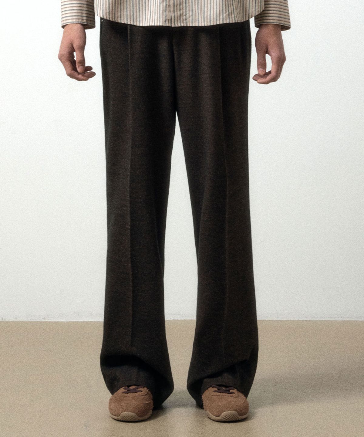 메종미네드(MAISON MINED) WOOL ONE TUCK SLACKS BROWN