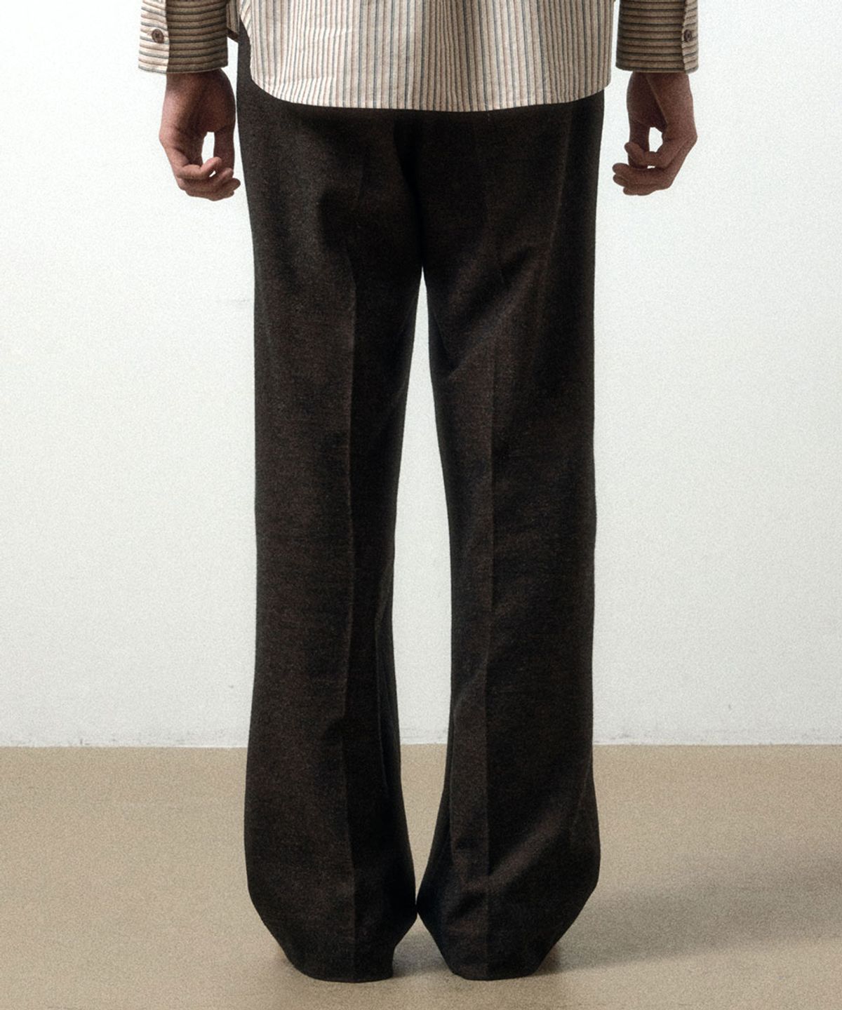 메종미네드(MAISON MINED) WOOL ONE TUCK SLACKS BROWN