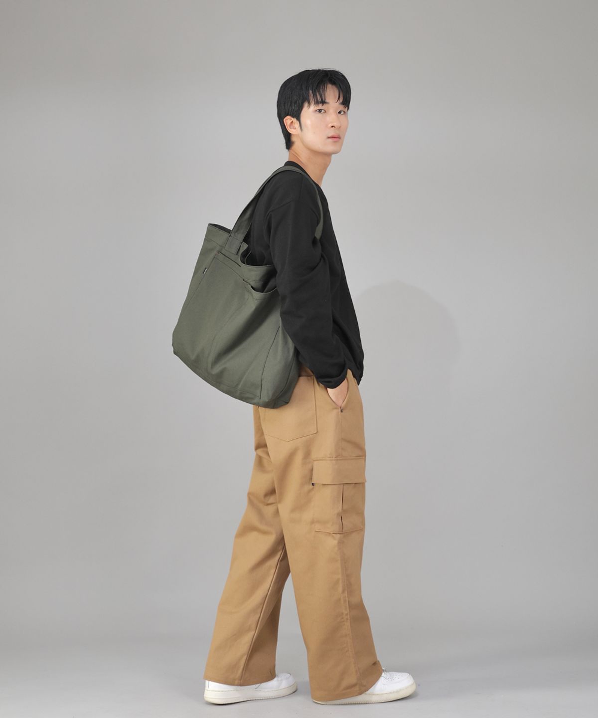 세인트크루(SAINTCREW) 메가 빅사이즈 카고 에코백 MCE-142 카키 BKS