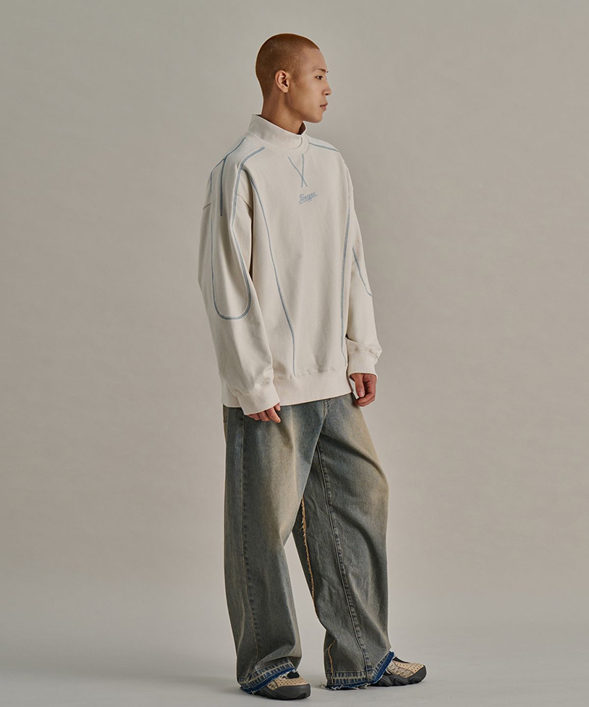 논타입(NONTYPE) HEM CONTRAST WASHED DENIM PANTS (BLUE)