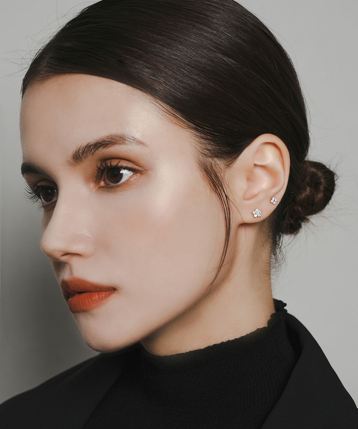 미니멀피어싱(MINIMALPIERCING) 14K 인터널 모이사나이트 다이아 플라워 라블렛 피어싱 귀걸이