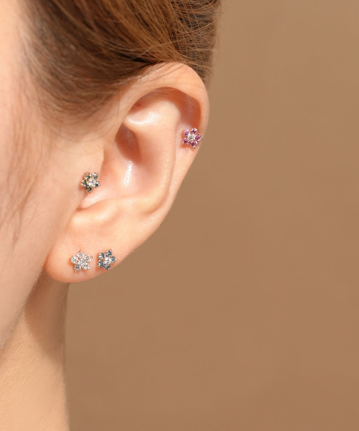 미니멀피어싱(MINIMALPIERCING) 14K 인터널 모이사나이트 다이아 플라워 라블렛 피어싱 귀걸이