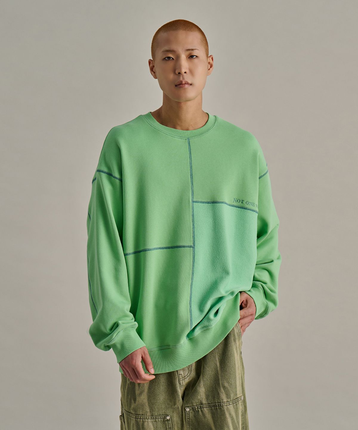 논타입(NONTYPE) MONDRIAN REVERSE SWEATSHIRTS (GREEN)