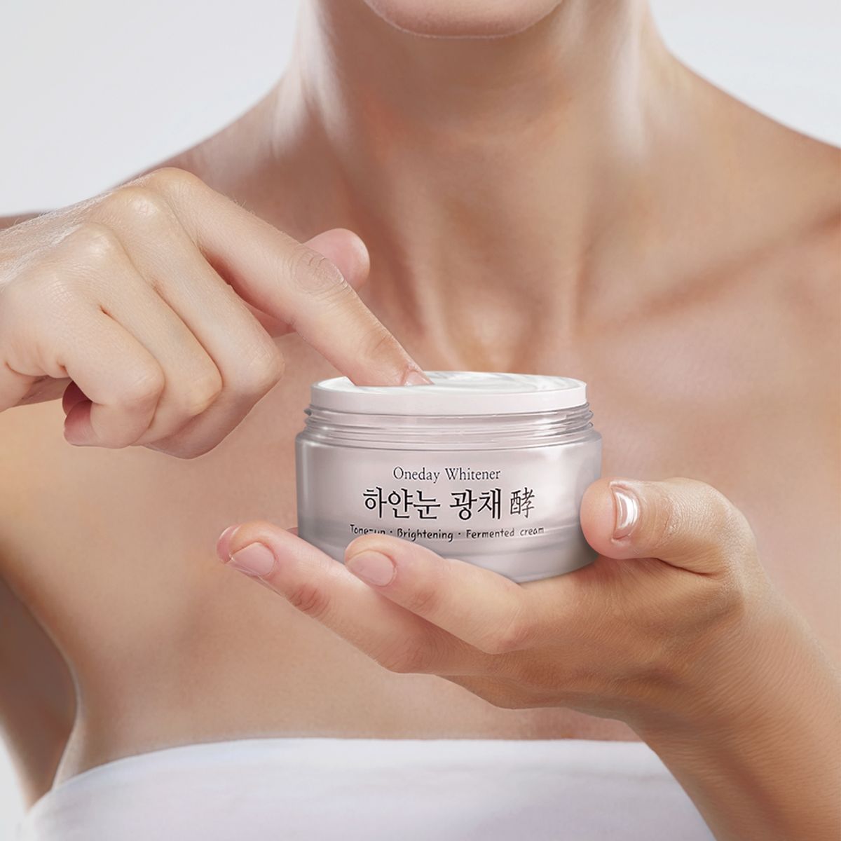 넬라(NELLA) 하얀눈 광채 발효 톤업크림 50g