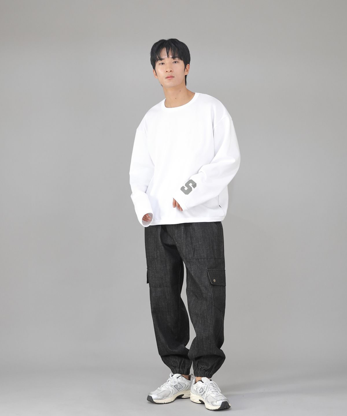 세인트크루(SAINTCREW) 스냅버튼 와이드 카고조거 팬츠 SWC-361 데님 블랙 BKS