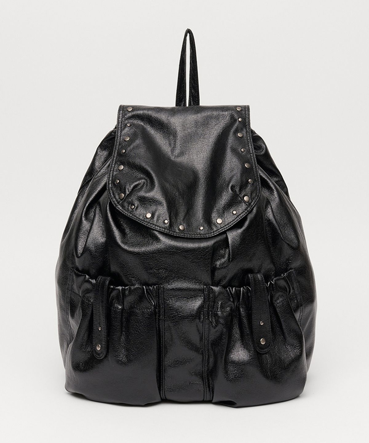 셀리테일즈(CELITAILS) STUD POCKET BACKPACK_BLACK