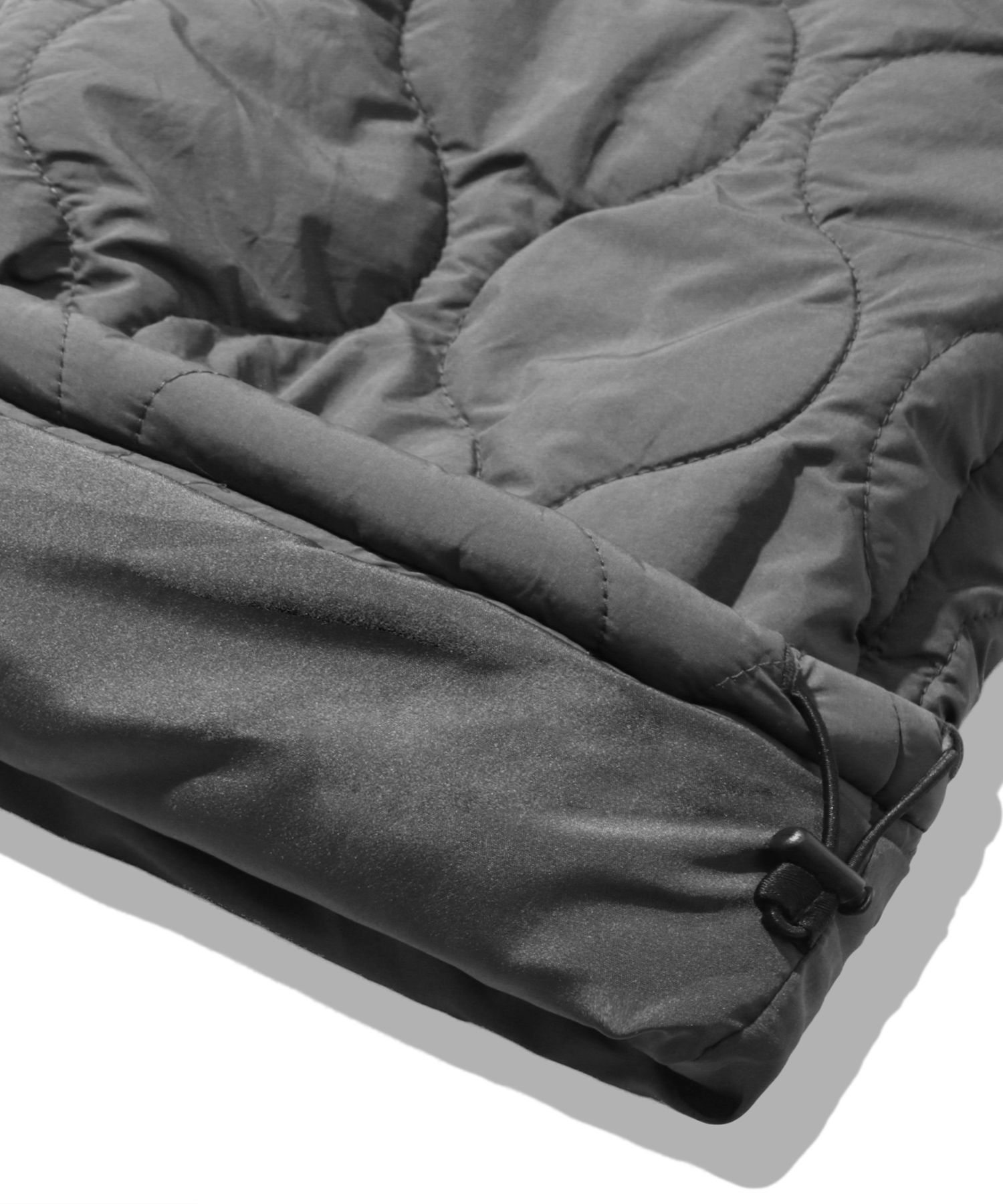 MUSINSA | TRILLION Quilted Padded Warmer Banding Cargo Wide