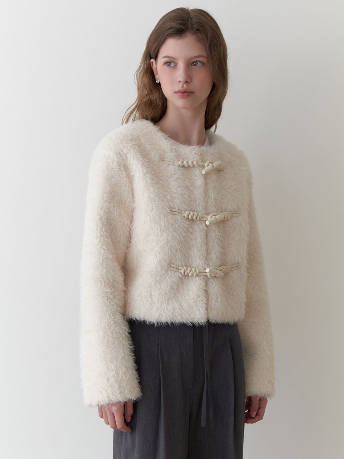 리엘(RE L) Floofy fur jacket (cream)