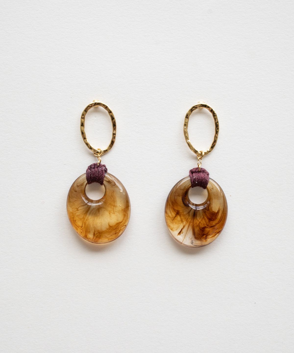 메리모티브(MERRYMOTIVE) Brown marble pendant oval drop earring