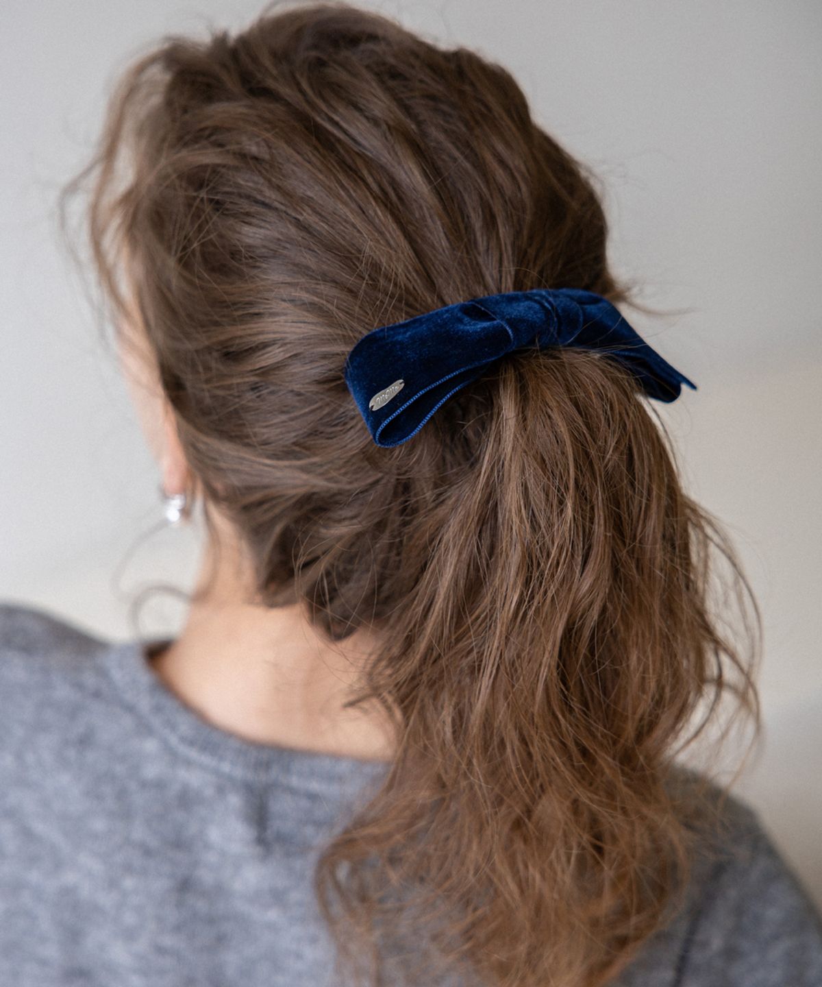 메리모티브(MERRYMOTIVE) Velvet ribbon knot hairpin (2colors)