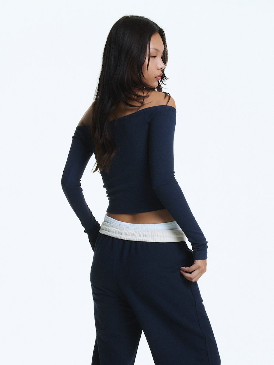 【GLOWNY】韓国人気★ (S,M) G OFF SHOULDER LONG SLEEVE G OFF SHOULDER LONG SLEEVE (BLACK) - GLOWNY