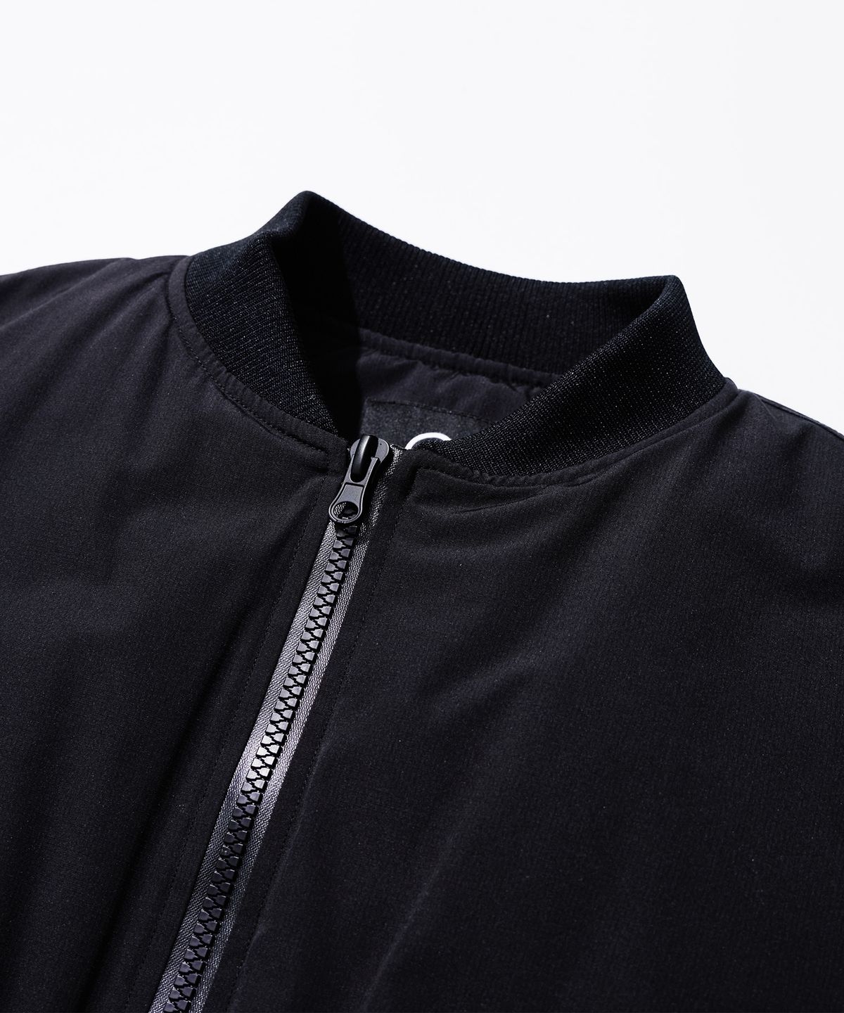 칼라파타르(KALAPATTHAR) Poly Cotton RIB Bulky Pocket MA-1 Jacket - BLACK