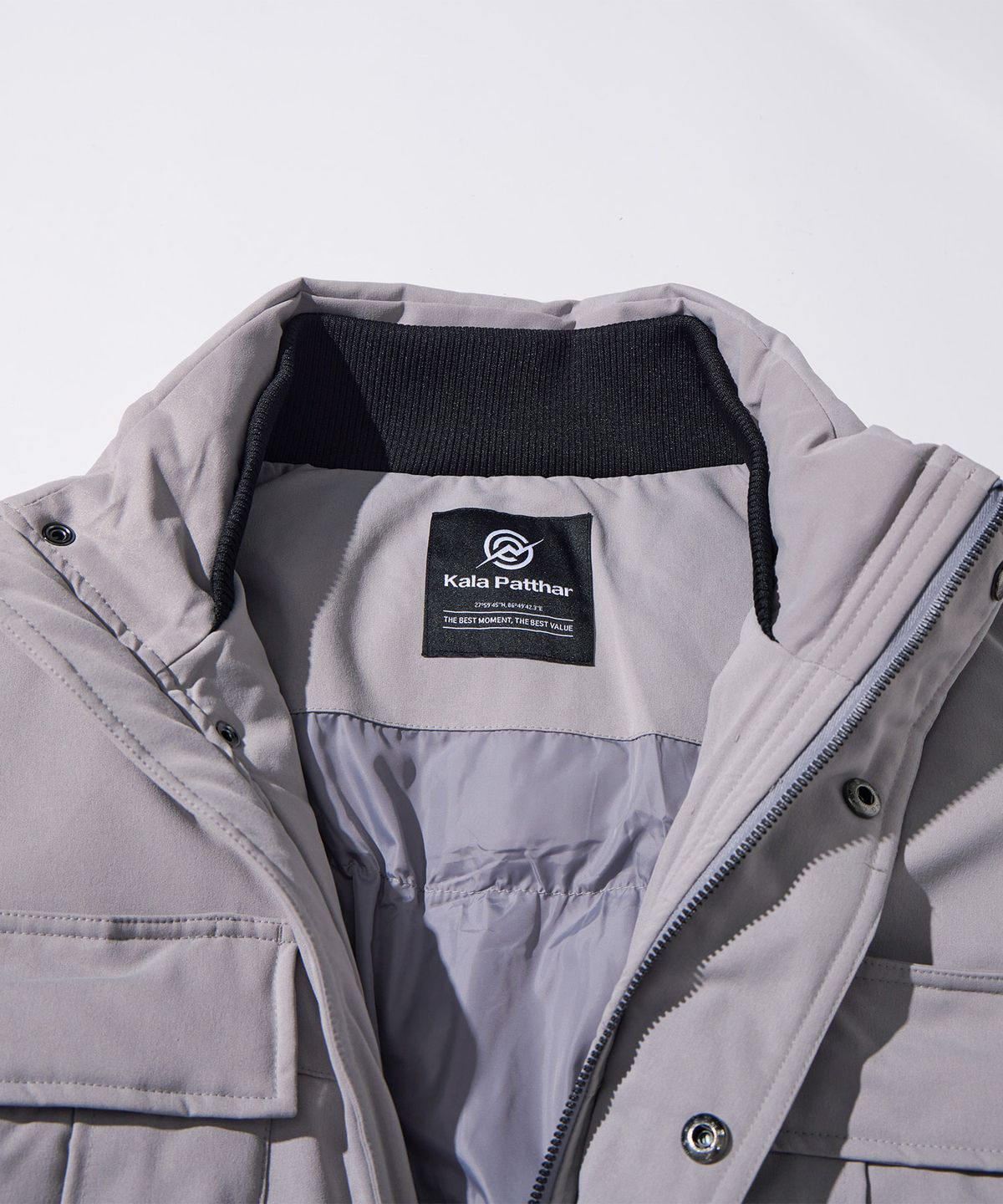 칼라파타르(KALAPATTHAR) Poly Cotton Insulation Short-Jacket - GREY