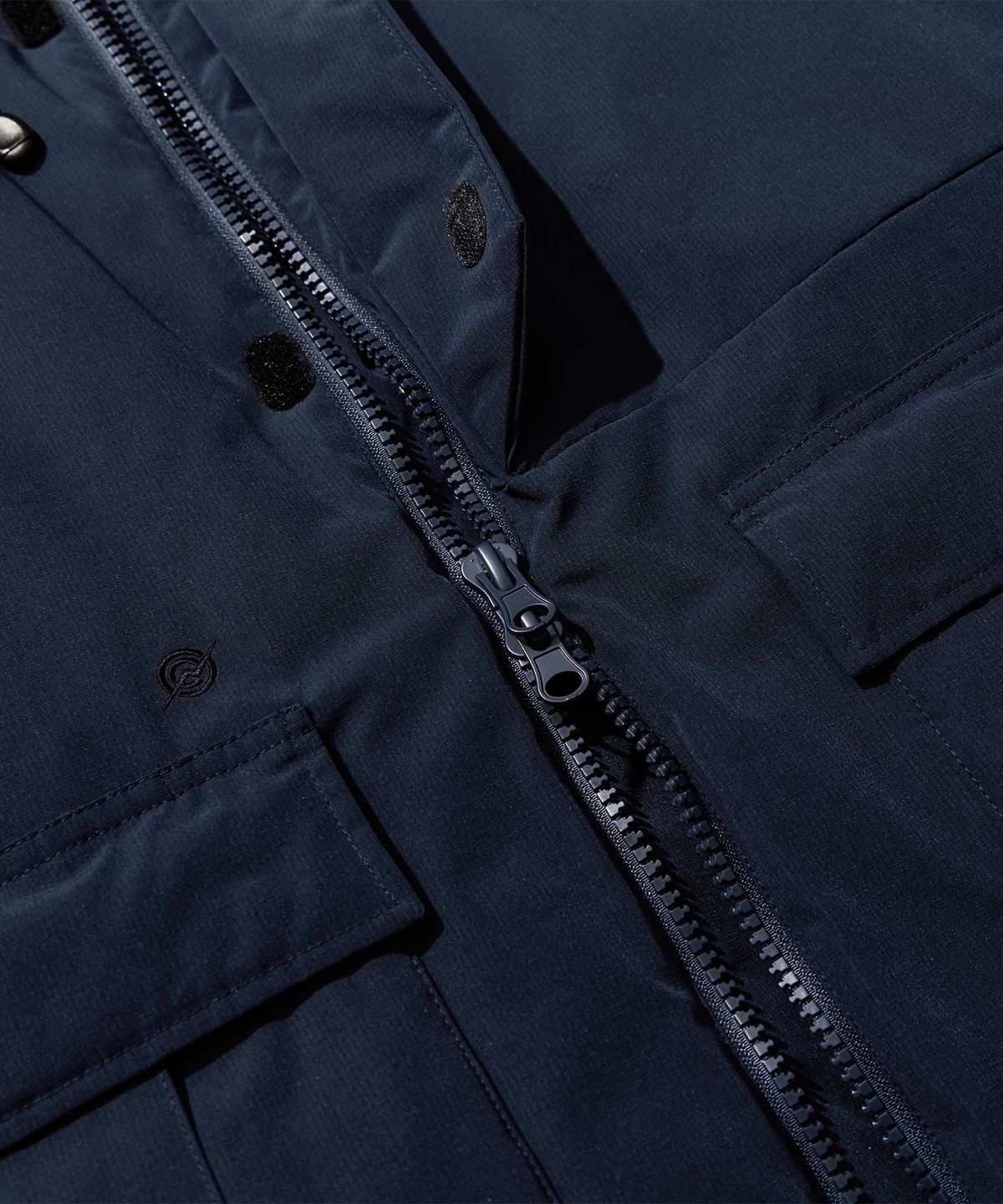 칼라파타르(KALAPATTHAR) Poly Cotton RIB Insulation Short-Jacket - NAVY