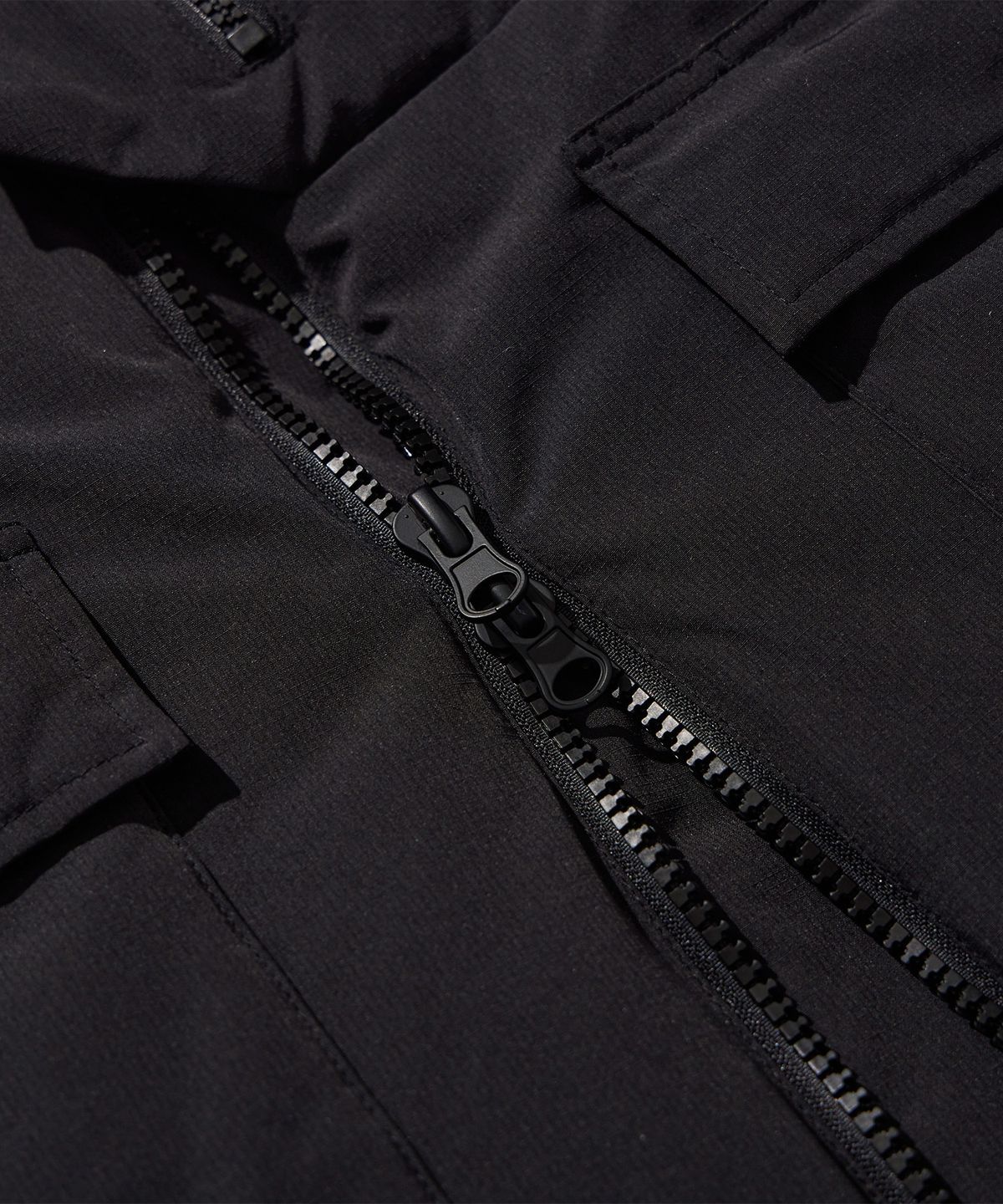 칼라파타르(KALAPATTHAR) Poly Cotton RIB Insulation Short-Jacket - BLACK